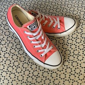 Converse | Coral Low Top Women’s Shoes